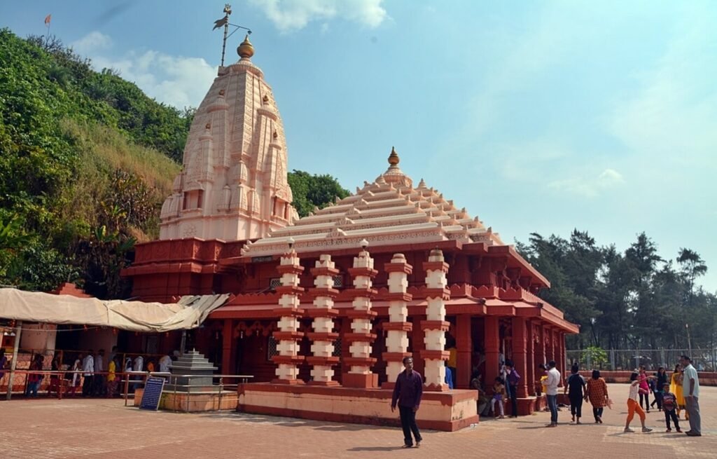 Discovering Pune's Timeless Treasures: A Journey Through Historical Landmarks 9 Kelshetra Ganpati Temple